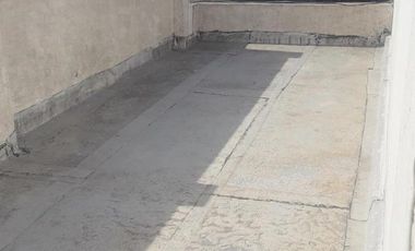 Local de 300 m2 con vivienda en planta alta