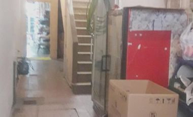 Local de 300 m2 con vivienda en planta alta