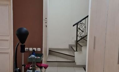 Rumah Mewah 2 Lantai Belakang PIK Avenue Mall