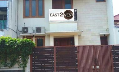 Disewakan rumah di Pulomas Jakarta Timur Kamar 4 Harga Murah