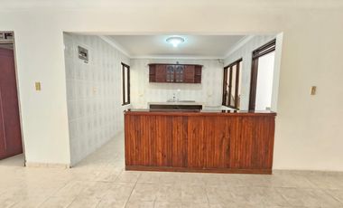 casa en arriendo en altos de ginebra. Cod A124213