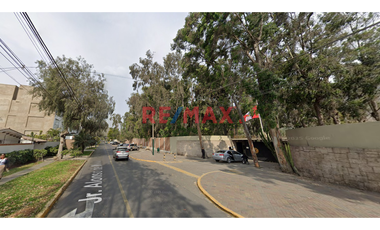 Gran Terreno Estratégico En  Venta – Surco