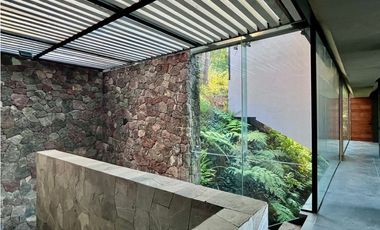 CASA EN VENTA Y RENTA / EN CONDOMINIO / CON ALBERCA / CON JACUZZI