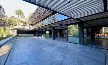 CASA EN VENTA Y RENTA / EN CONDOMINIO / CON ALBERCA / CON JACUZZI