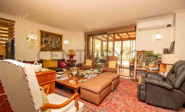 Casa Mediterránea Avda Plaza en condominio