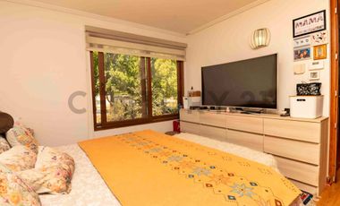 Casa Mediterránea Avda Plaza en condominio