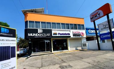 Local en Planta Alta en avenida Venustiano Carranza en Colima