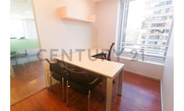 ARRIENDO OFICINA VITACURA-AMPLIA PLANTA CON VISTAS