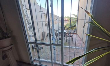 Casa PH en venta en Lomas de Zamora Este