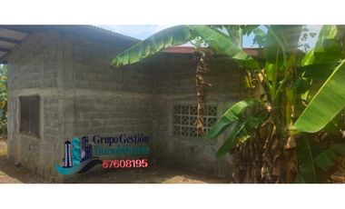 VENDO CASA CON 1000 METROS EN BOQUERON