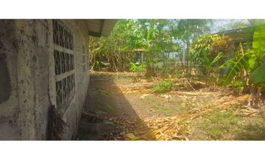 VENDO CASA CON 1000 METROS EN BOQUERON