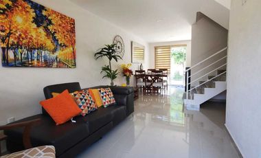 VENTA DE CASA EN EXCLUSIVO RESIDENCIAL CON ALBERCA EN YAUTEPEC, MORELOS