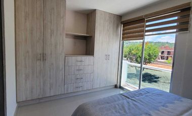 VENTA DE CASA EN EXCLUSIVO RESIDENCIAL CON ALBERCA EN YAUTEPEC, MORELOS