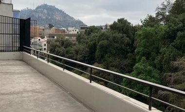 Oficina en Arriendo en GRAN OPORTUNIDAD¡¡¡EDIFICIO DE OFICINAS¡¡¡ FRENTE AL CERRO SANTA LUCIA,