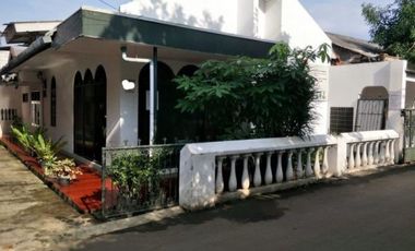 Rumah Second Rp 1.64 Milyar, 1 Lnt, di Ciputat Timur, TangSe