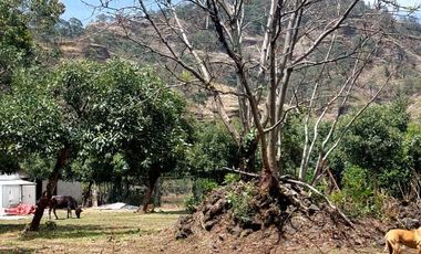 Vendo terreno en Santo Ocotitlan con vista panorámica a las montañas