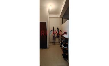 En Venta!! Casa De 3 Pisos En Avenida 2 De Mayo - Moyobamba.