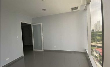 Se alquila Exclusiva oficina en Costa del Este de 60 mts $715