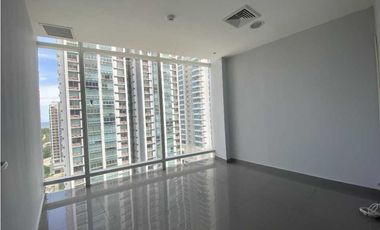 Se alquila Exclusiva oficina en Costa del Este de 60 mts $715