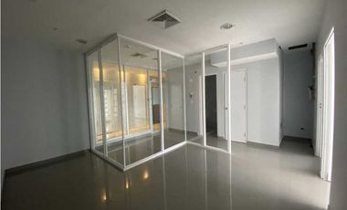Se alquila Exclusiva oficina en Costa del Este de 60 mts $715