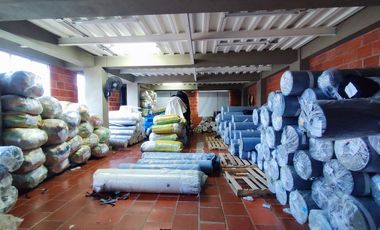 edificio en venta en zona industrial. Cod V28070