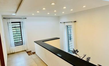 Residencia en exclusivo condominio.