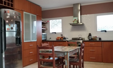 EXCELENTE CASA-QUINTA EN JUNIN (BA)