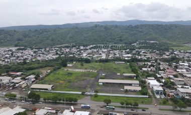 Terreno en venta Portoviejo Av. 15 de Abril