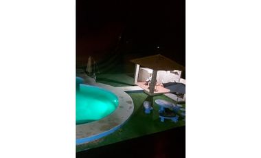 RENTO VILLA EN DECAMERON