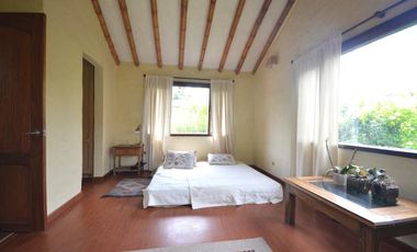 casa campestre en venta en el retiro. Cod V386