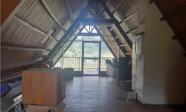 VENTA DE FINCA EN EL PEÑOL REPRESA GUATAPÉ