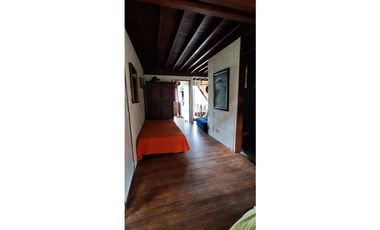 VENTA DE FINCA EN EL PEÑOL REPRESA GUATAPÉ