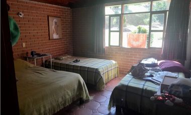 VENTA DE FINCA EN EL PEÑOL REPRESA GUATAPÉ