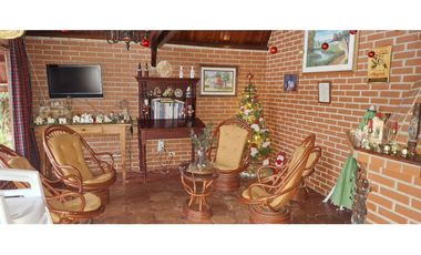 VENTA DE FINCA EN EL PEÑOL REPRESA GUATAPÉ