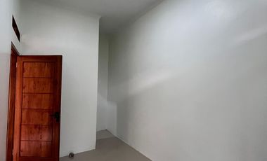 Rumah SHM dekat Plaza Taman Harapan Baru Dibantu KPR J-38107