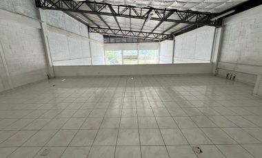 bodega en arriendo en belmonte. Cod A5609