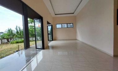 Rumah Di Kawasan Elit