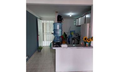 SE VENDE  HERMOSO APARTAMENTO EN SANTA ANA CON 2REC