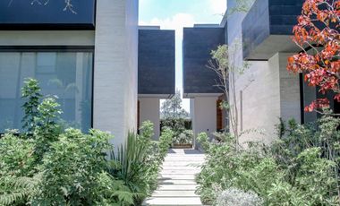 Privilegiada casa a la venta en exclusivo proyecto residenciale