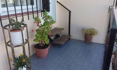 CASA 3 AMBIENTES EN 1º PISO EN QUILMES OESTE.