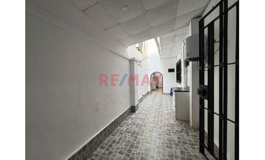 Casa Ideal Vivienda U Oficina Adm. (Puerta Cerrada) |Cerca A Javier Prado Y Salaverry