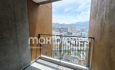 apartamento en arriendo en las vegas. Cod A67273