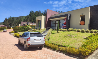 casa campestre en venta en reserva de la cañada. Cod V5747