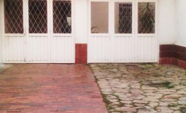 casa en venta en barrio blanco. Cod V10309