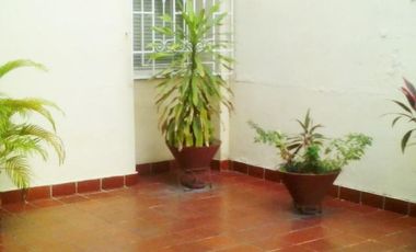 casa en venta en barrio blanco. Cod V10309