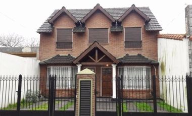 VENTA DUPLEX 4 AMB. A ESTRENAR HAEDO NORTE