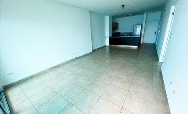 Venta de apartamento en Avenida Balboa H2O ON THE OCEAN