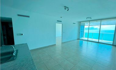 Venta de apartamento en Avenida Balboa H2O ON THE OCEAN