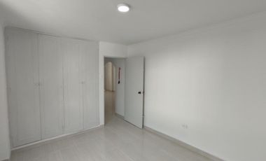 apartamento en venta en ciudad jardín. Cod V13655