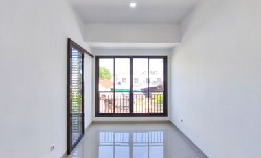 Rumah LT 125 SHM 10 Mnt ke Bintaro Jaya Xchange Dibantu KPR J-49047